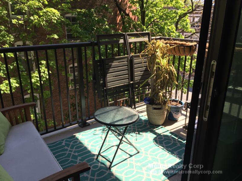 80 Pleasant St, Coolidge Corner