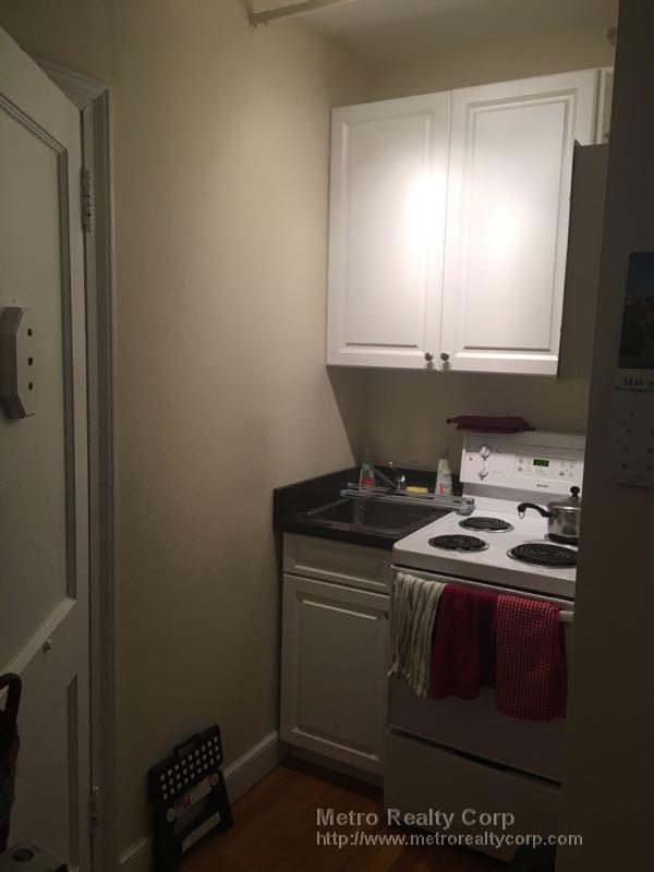 1284 Beacon St, Coolidge Corner