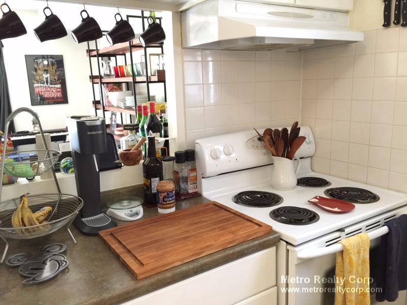 49 Marion St, Coolidge Corner