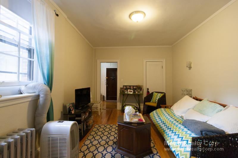 89 Strathmore Rd, Brighton