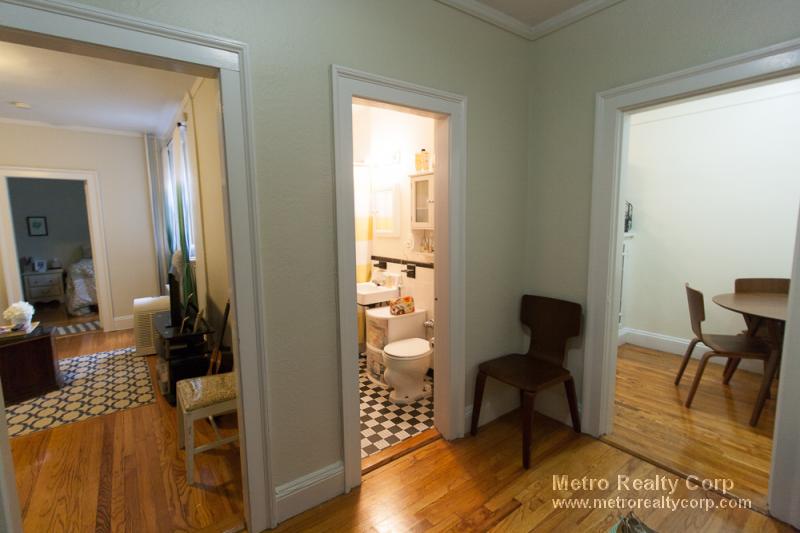 89 Strathmore Rd, Brighton