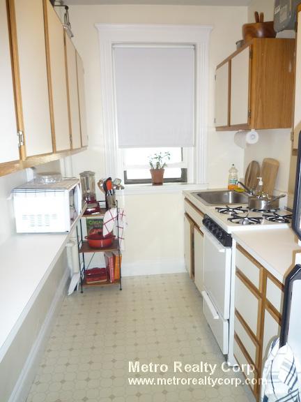 1940 Commonwealth Ave, Brighton