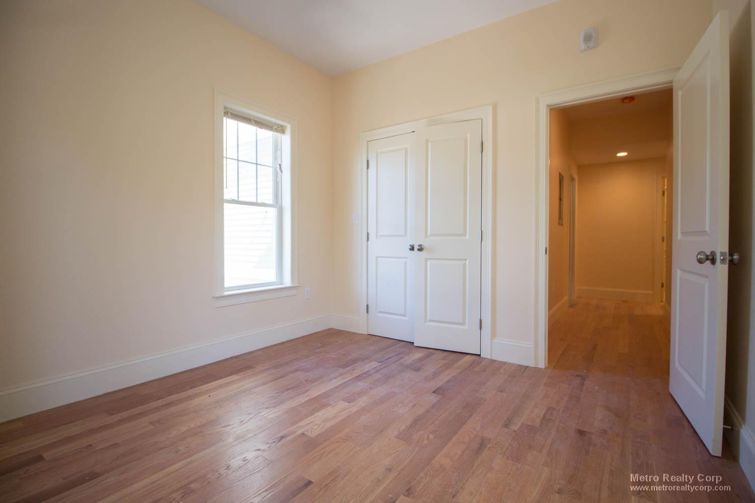 2 bed, 2 bath apartment for rent at 5165 Washington St Unit 19, West Roxbury — photo 10 of 15