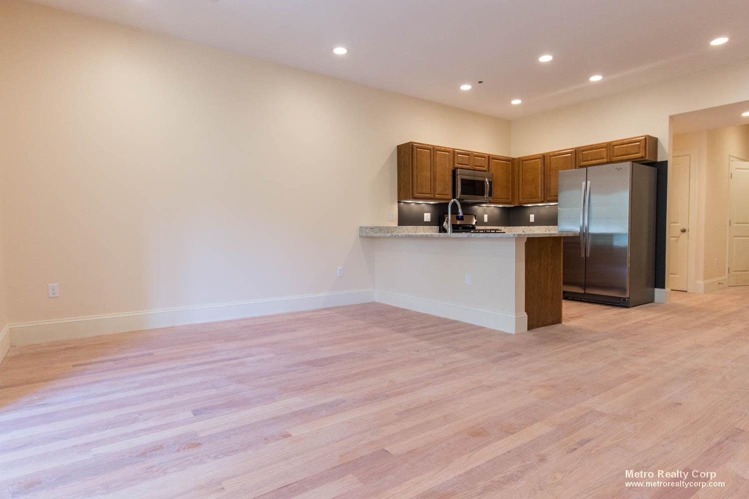 2 bed, 2 bath apartment for rent at 5165 Washington St Unit 19, West Roxbury — photo 2 of 15