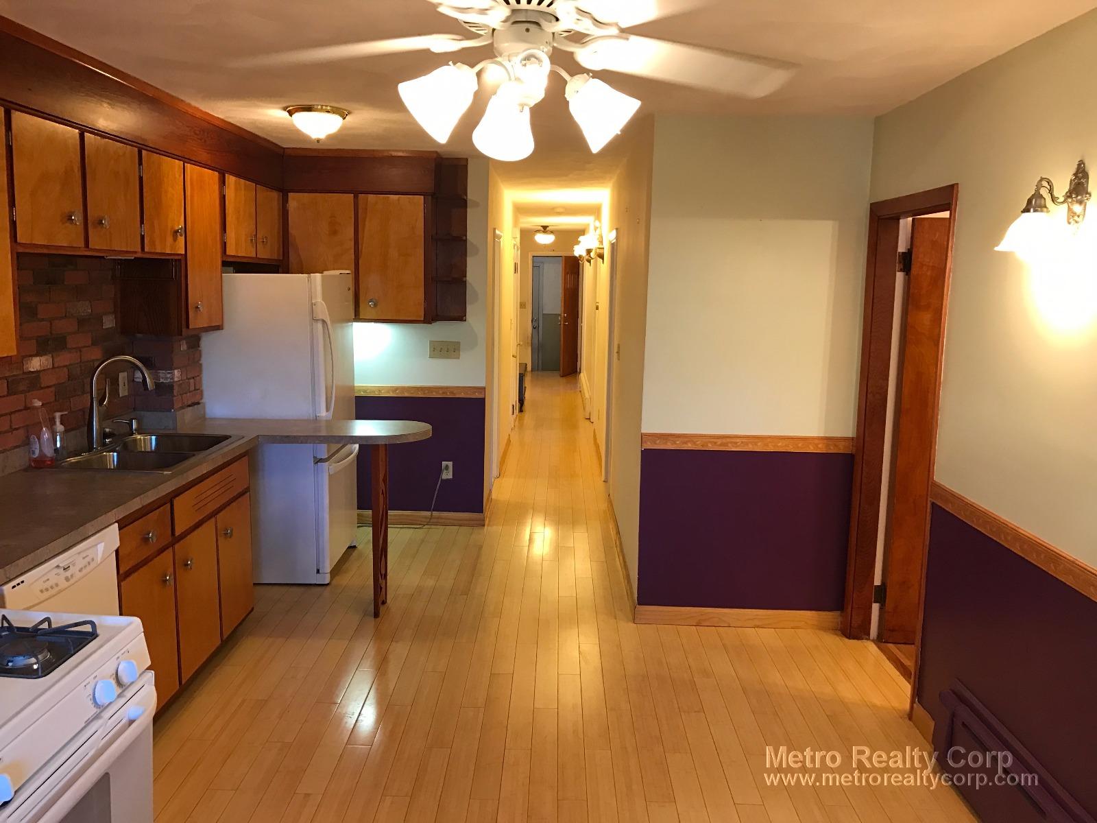 168 Chelsea St, East Boston