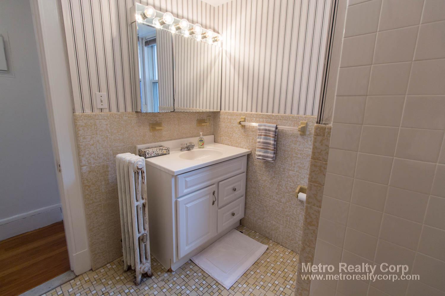 42 Longwood Ave, Coolidge Corner