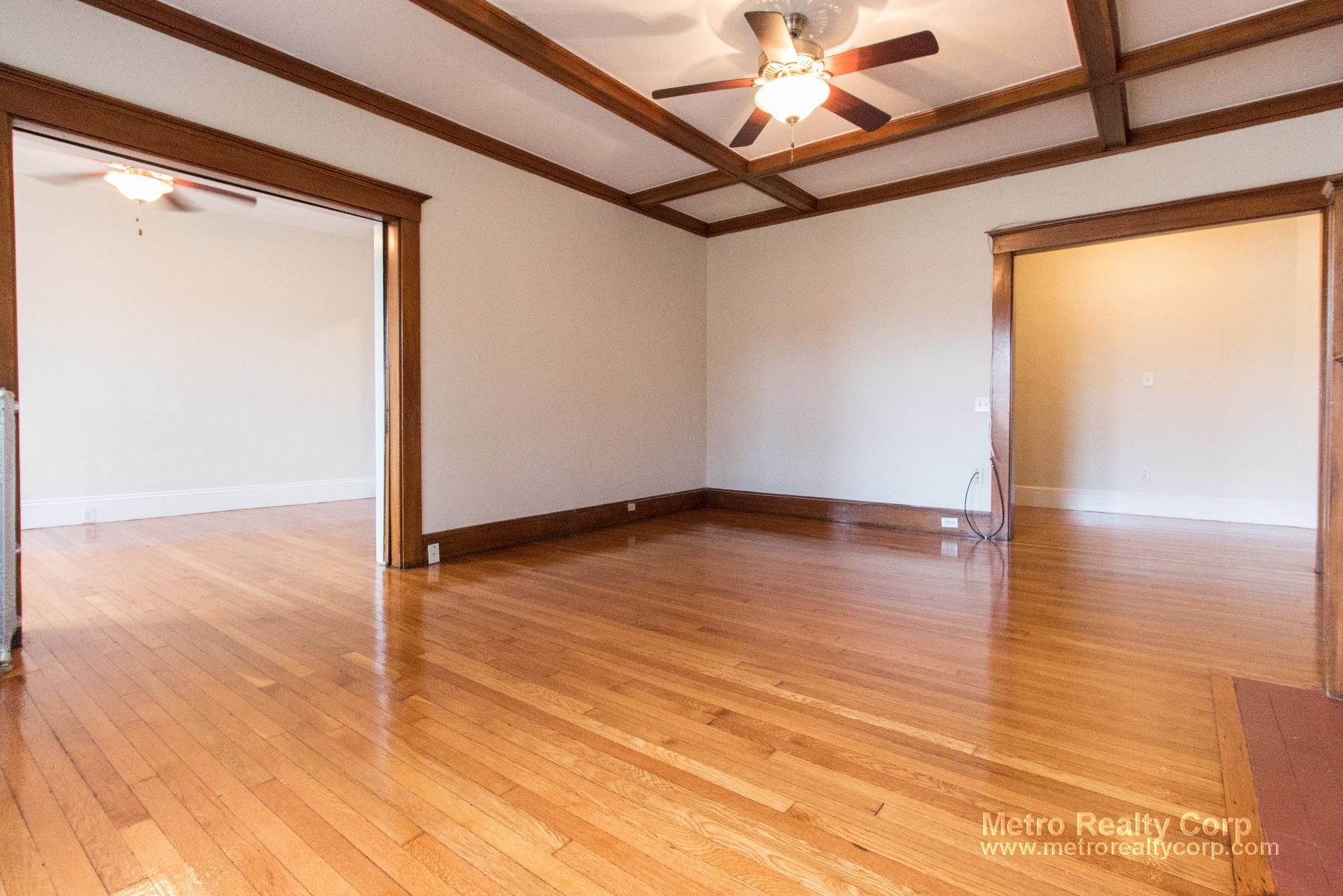 1 bed, 1 bath apartment for rent at 1368 Commonwealth Ave Unit 4, Allston — photo 6 of 18