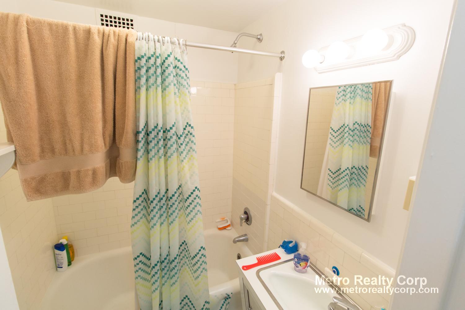 1284 Beacon St, Coolidge Corner