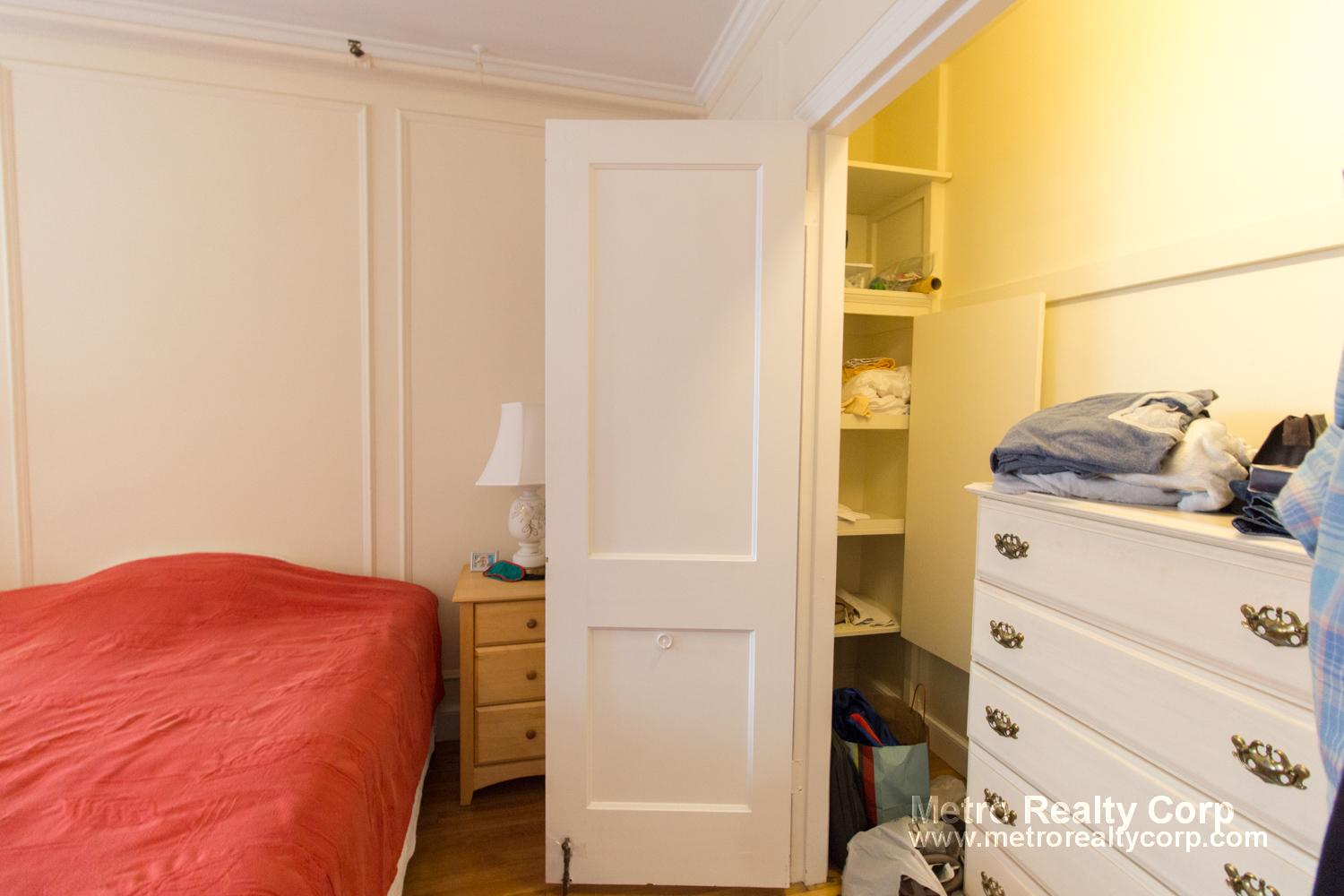 1284 Beacon St, Coolidge Corner