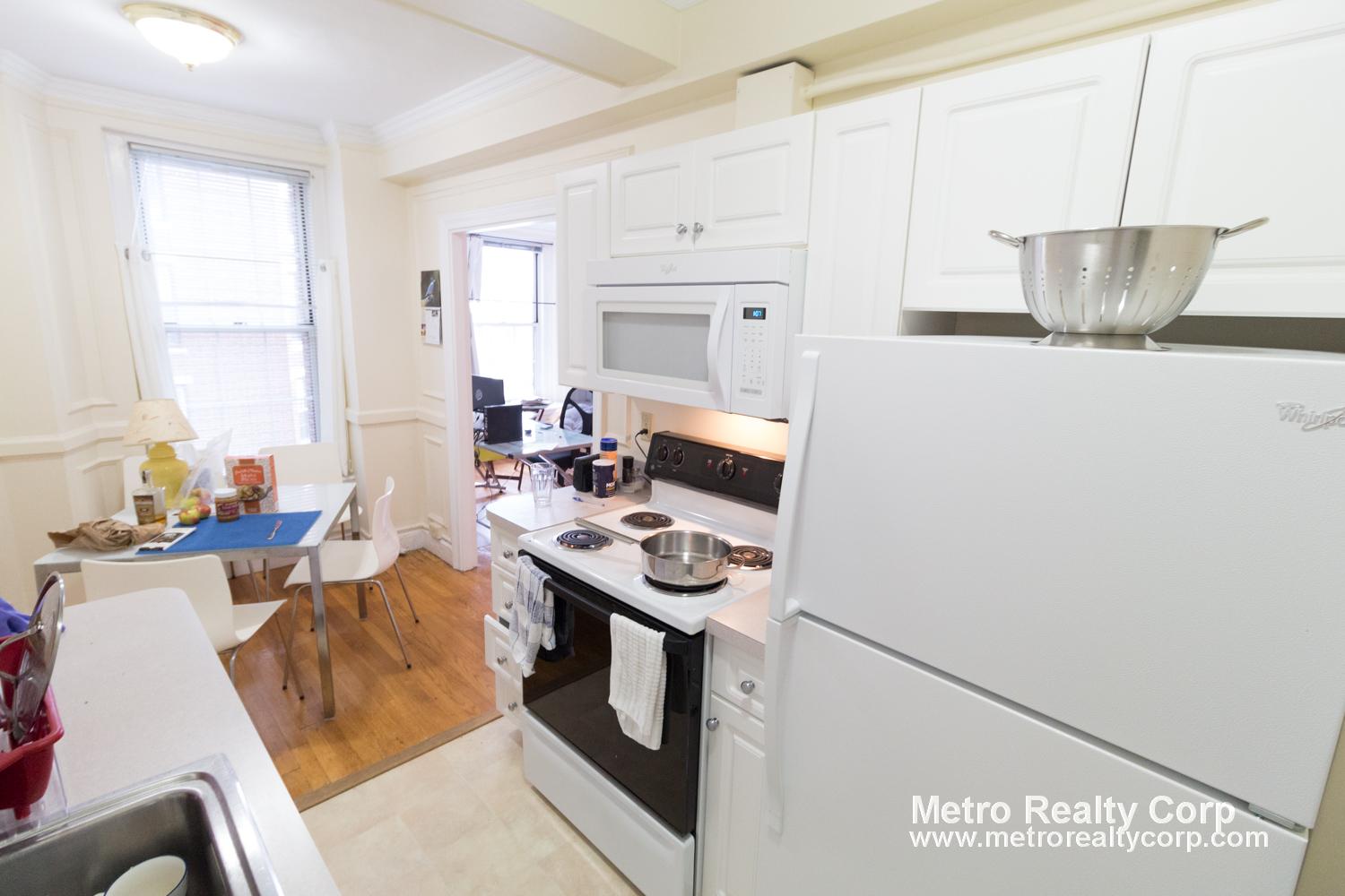 1284 Beacon St, Coolidge Corner