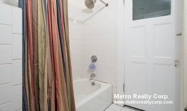 1211 Beacon St, Brookline