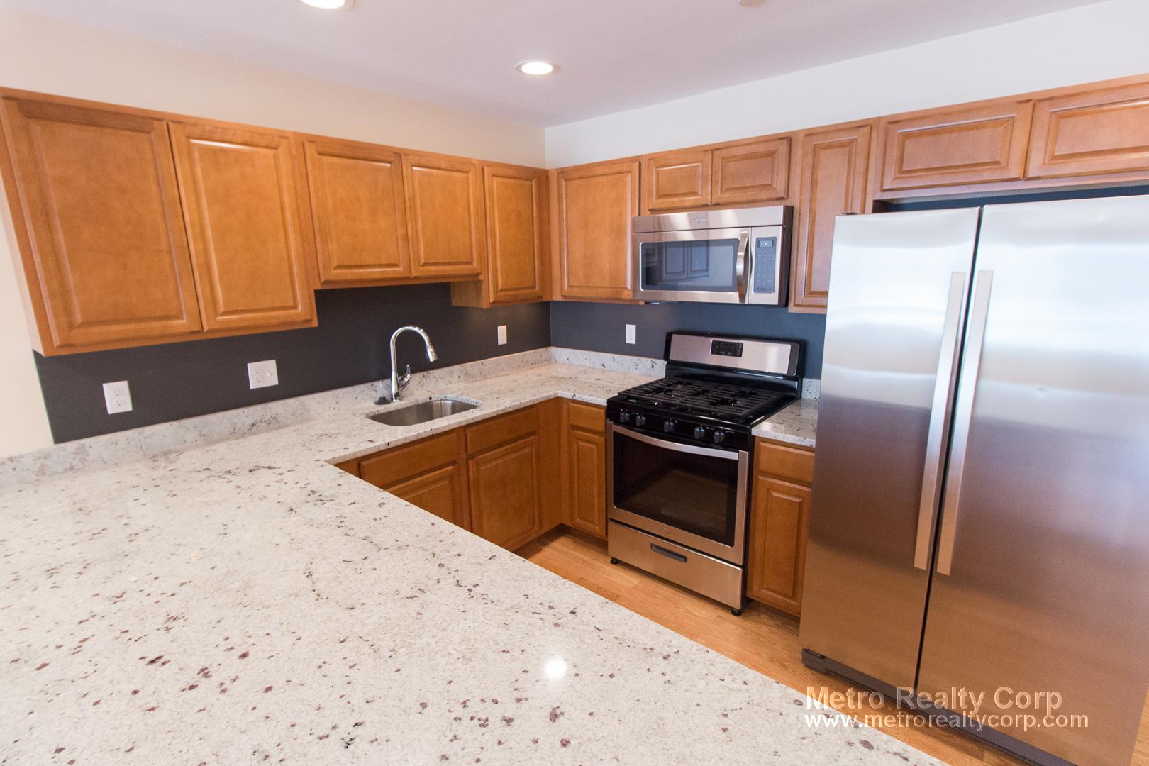 5165 Washington St, West Roxbury