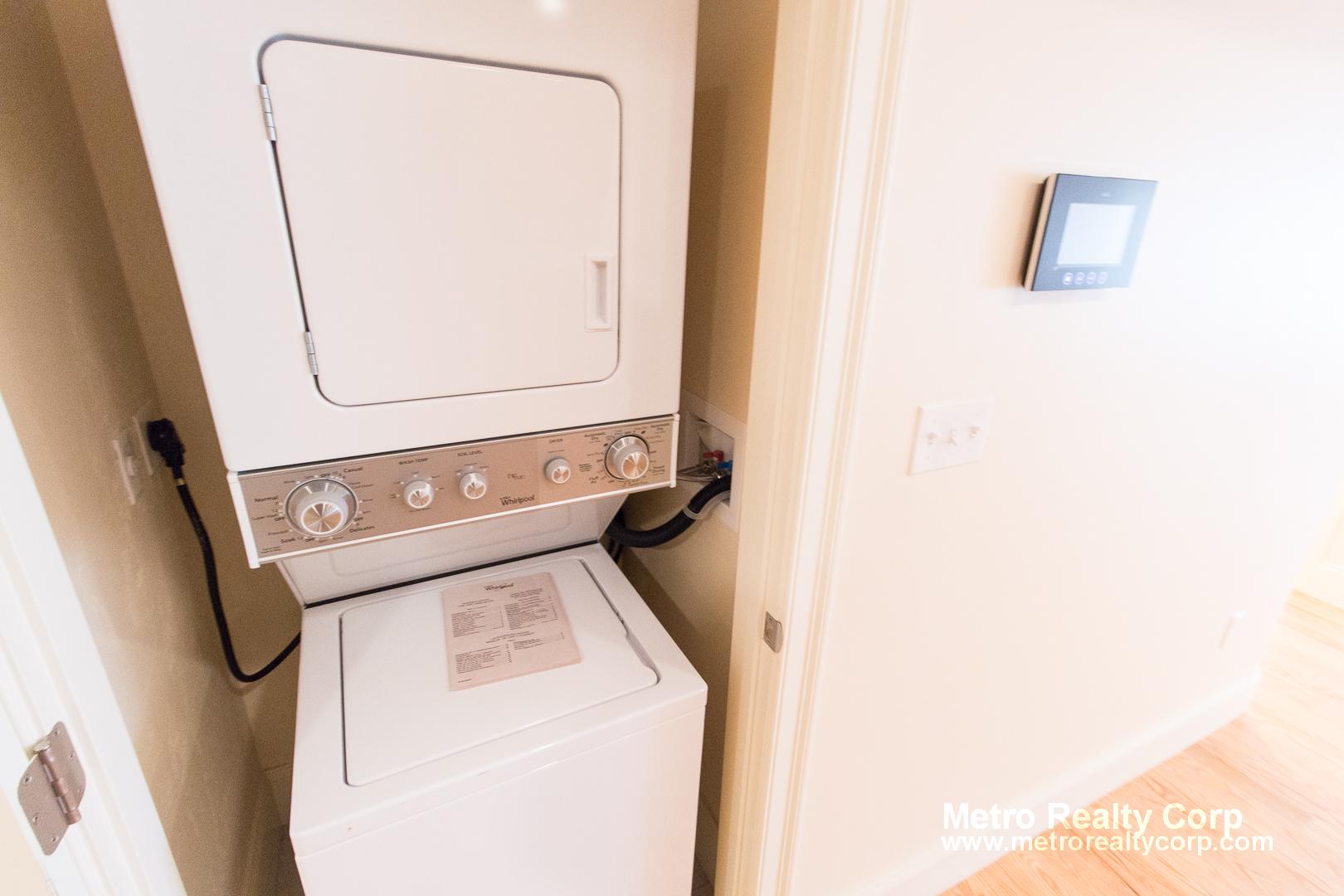 5165 Washington St, West Roxbury