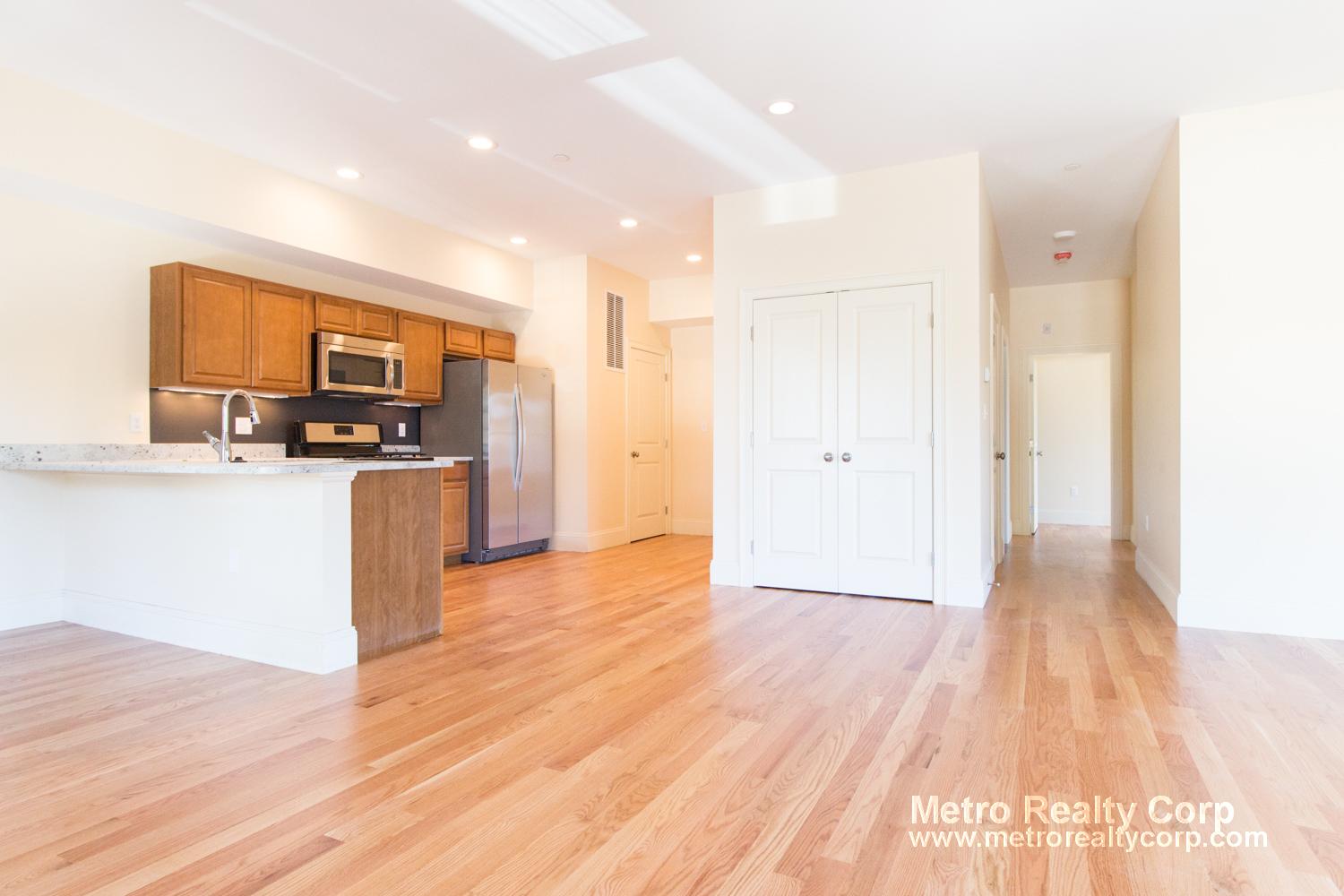 2 bed, 2 bath apartment for rent at 5165 Washington St Unit 10, West Roxbury — photo 1 of 15