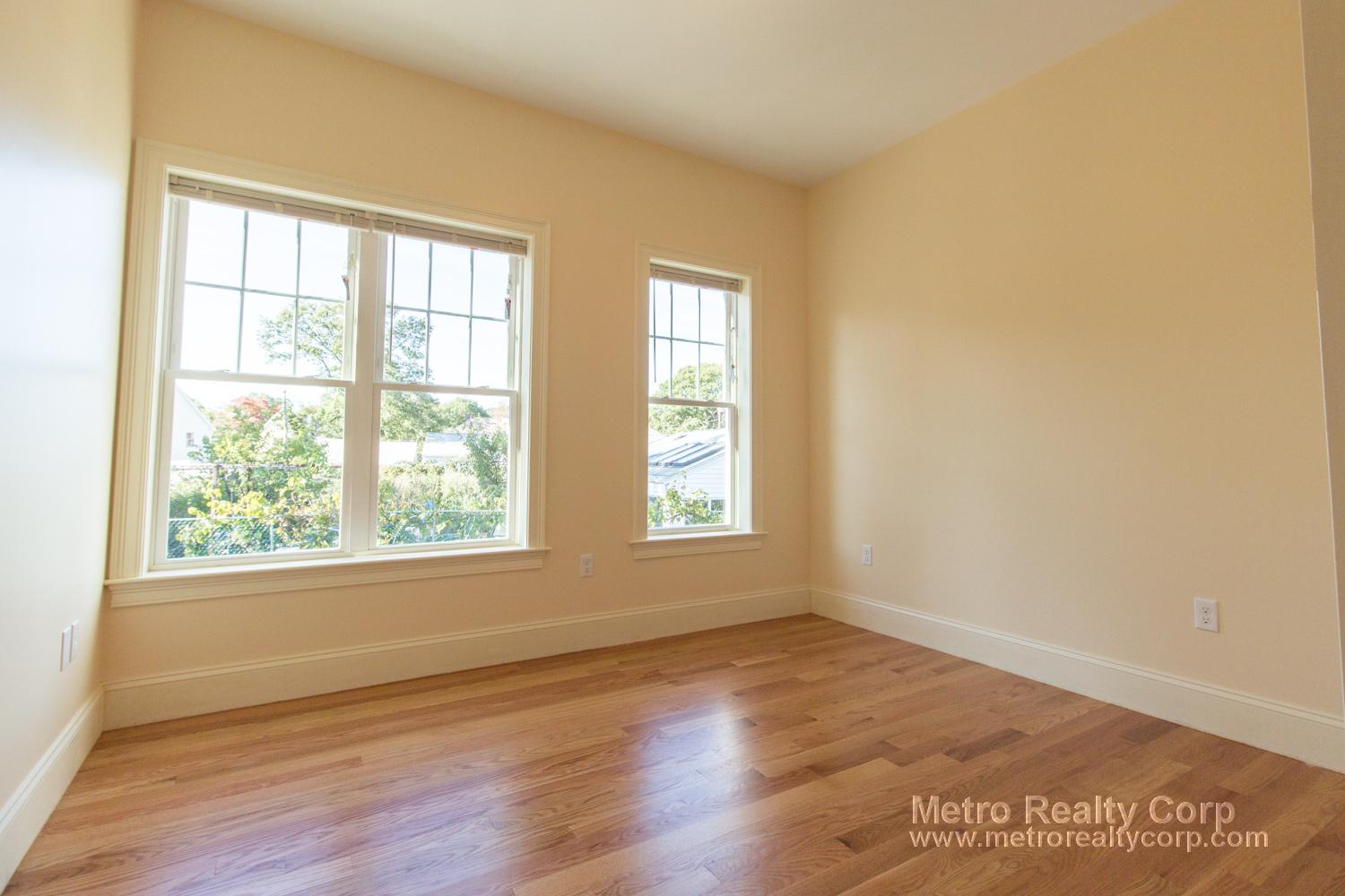 2 bed, 2 bath apartment for rent at 5165 Washington St Unit 10, West Roxbury — photo 9 of 15
