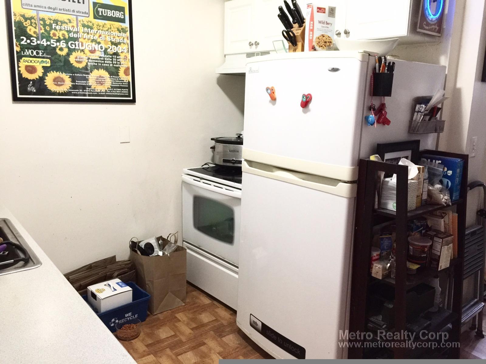1 bed, 1 bath apartment for rent at 199 Winthrop Rd Unit 14, Brookline — photo 4 of 6