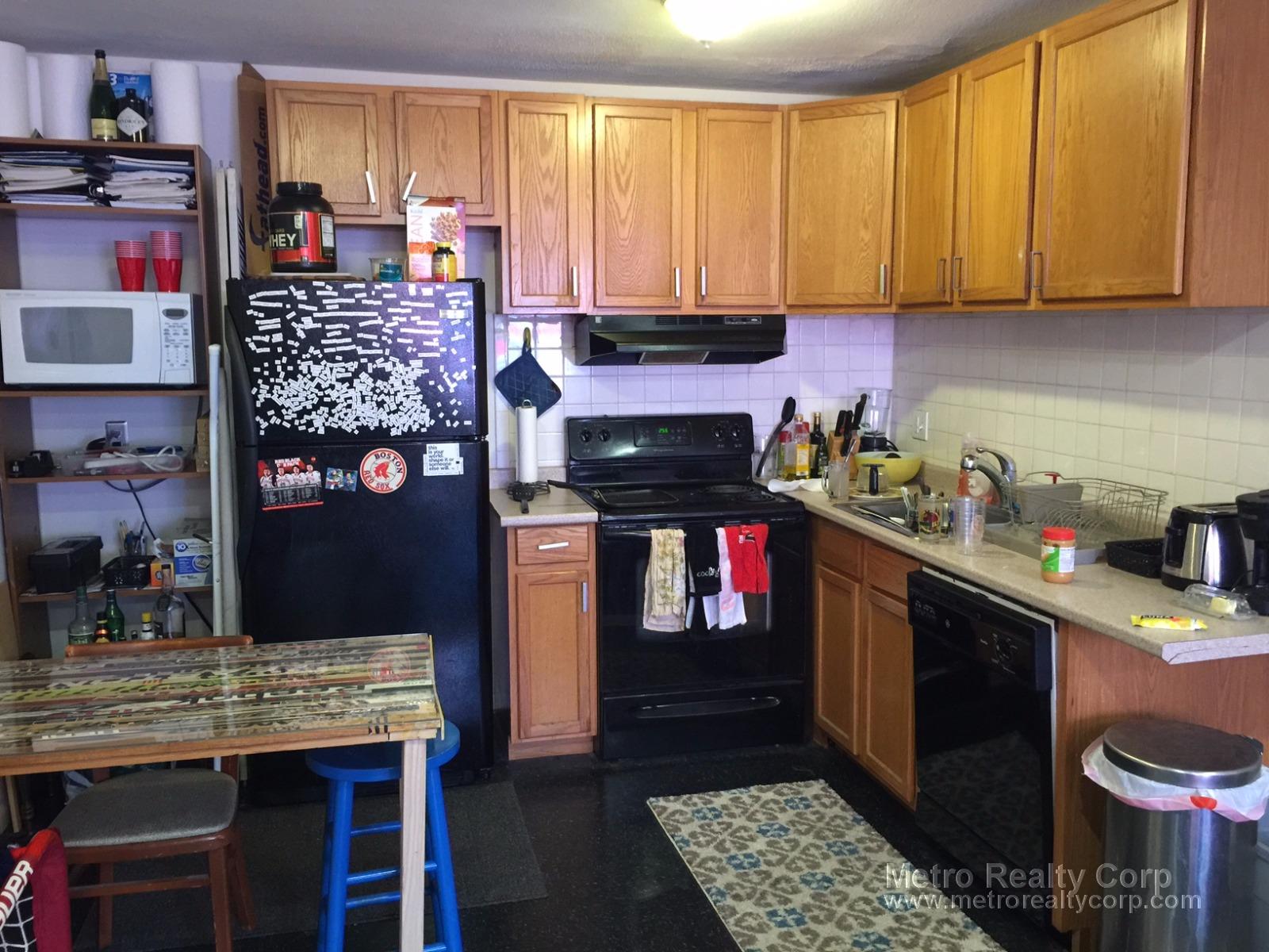 197 Calumet St, Mission Hill