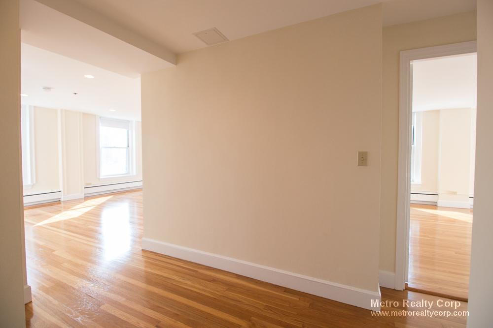 2 bed, 2 bath apartment for rent at 1284 Beacon St Unit 620, Coolidge Corner — photo 14 of 27