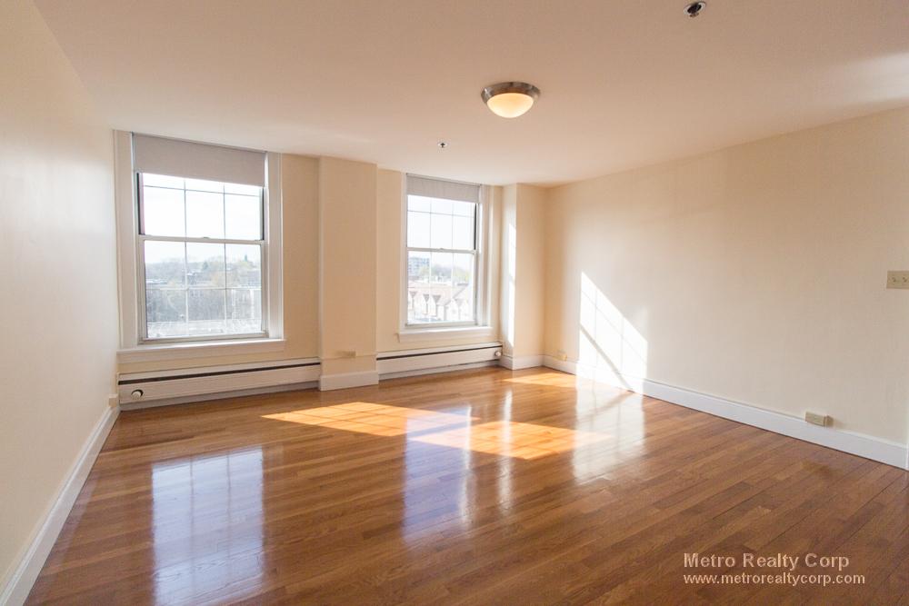 2 bed, 2 bath apartment for rent at 1284 Beacon St Unit 620, Coolidge Corner — photo 15 of 27