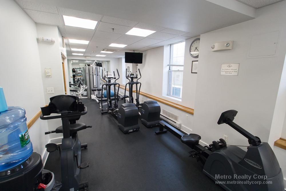2 bed, 2 bath apartment for rent at 1284 Beacon St Unit 620, Coolidge Corner — photo 23 of 27