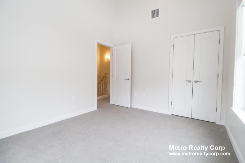 34 Cottage Park Ave, North Cambridge