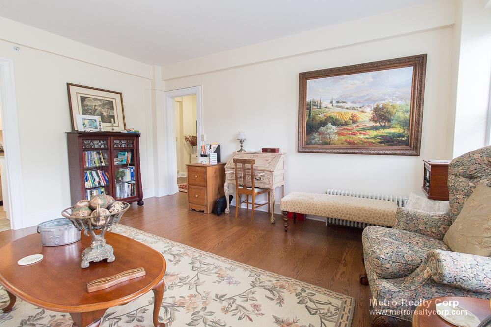 1401 Beacon St, Coolidge Corner