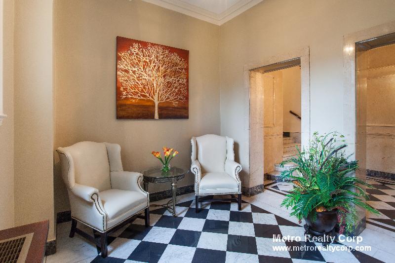 1401 Beacon St, Coolidge Corner