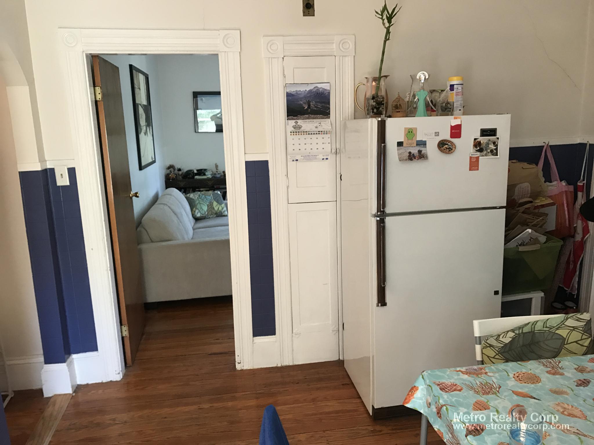 1 bed, 1 bath apartment for rent at 295 Summit Ave Unit 2, Brighton
