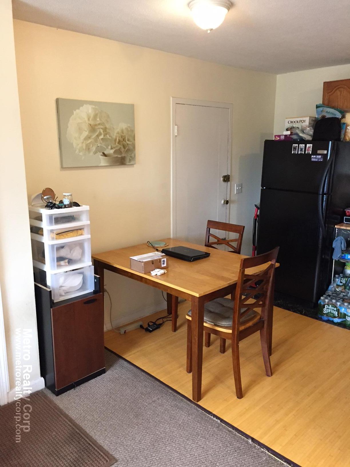 2 bed, 1 bath apartment for rent at 256 Parker Hill Ave Unit 8, Mission Hill