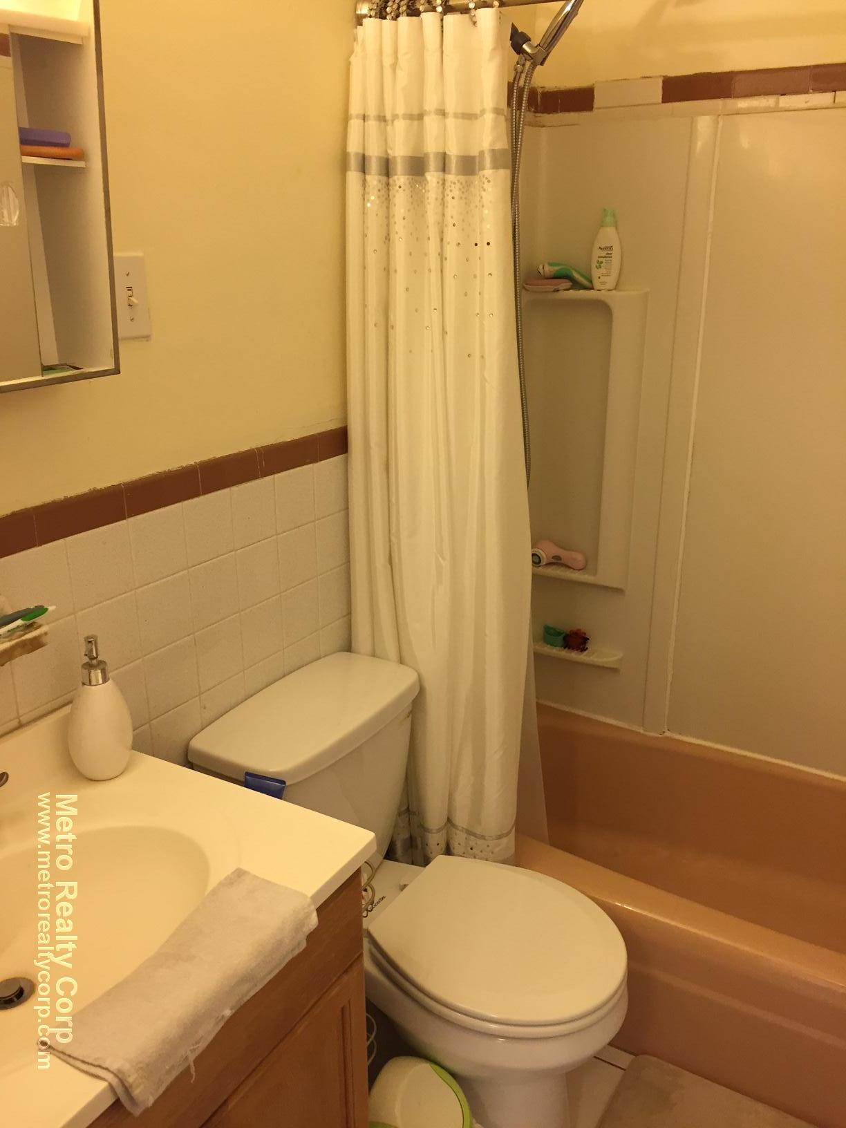 2 bed, 1 bath apartment for rent at 256 Parker Hill Ave Unit 8, Mission Hill — photo 6 of 16