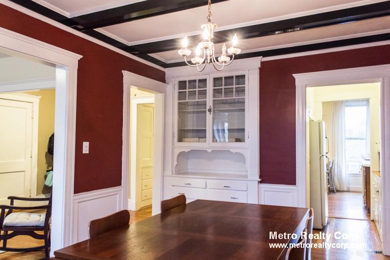 3 bed, 1 bath apartment for rent at 91 Fuller St Unit 2, Coolidge Corner — photo 6 of 20
