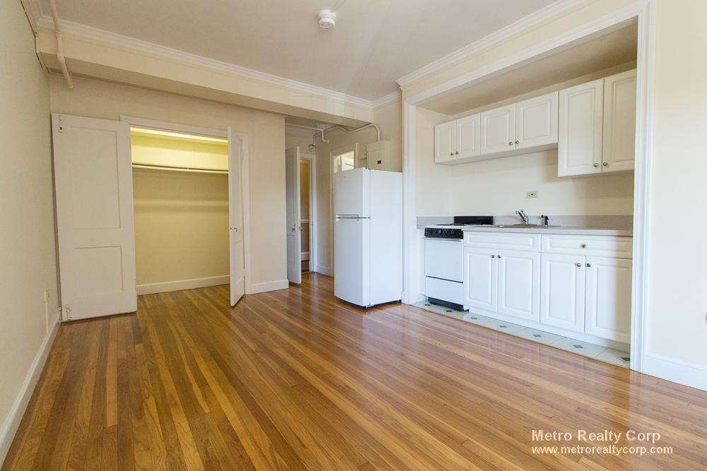 Studio bed, 1 bath apartment for rent at 1284 Beacon St Unit 705, Coolidge Corner