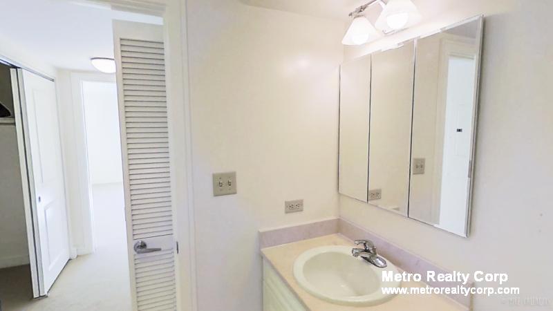 77 Marion St, Coolidge Corner