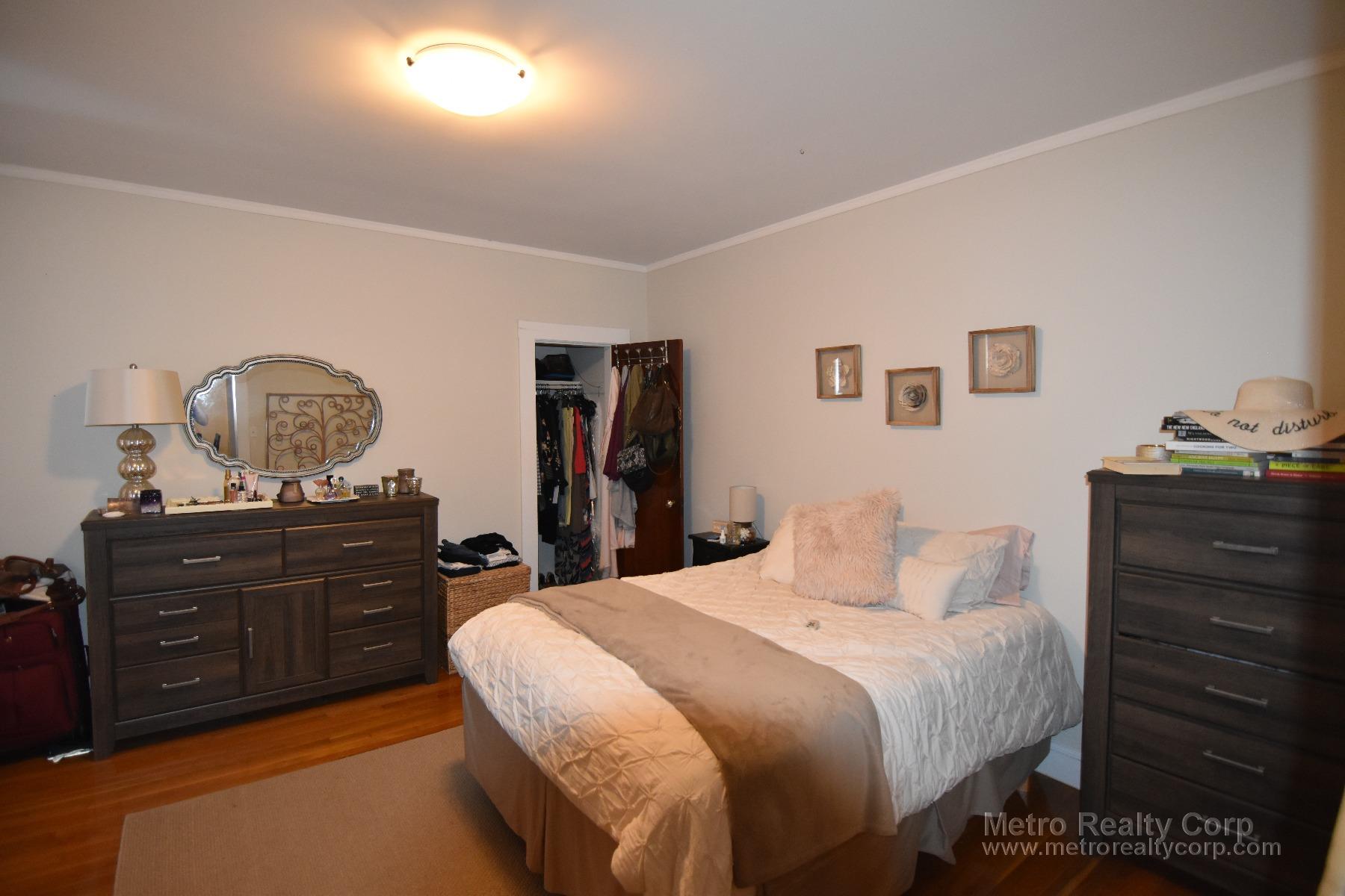 1940 Commonwealth Ave, Brighton