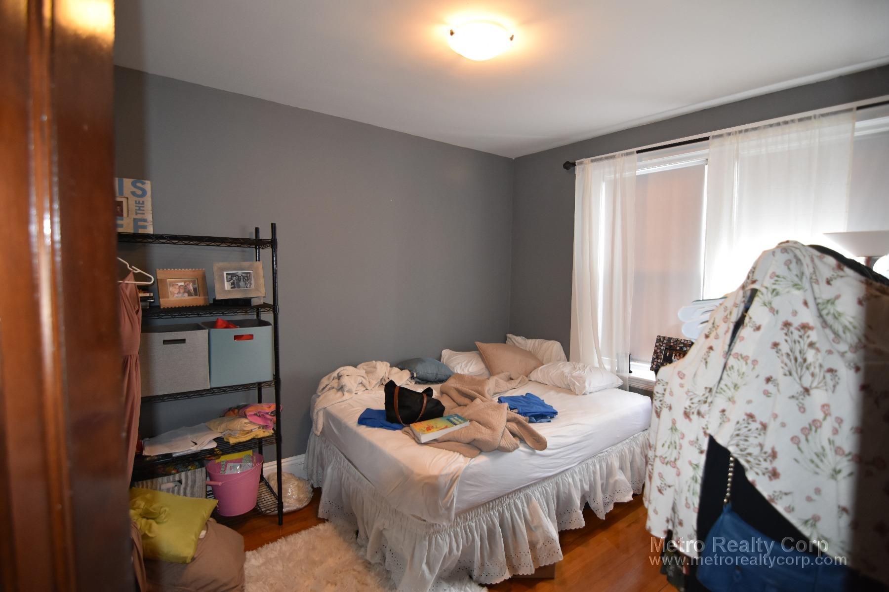 1940 Commonwealth Ave, Brighton