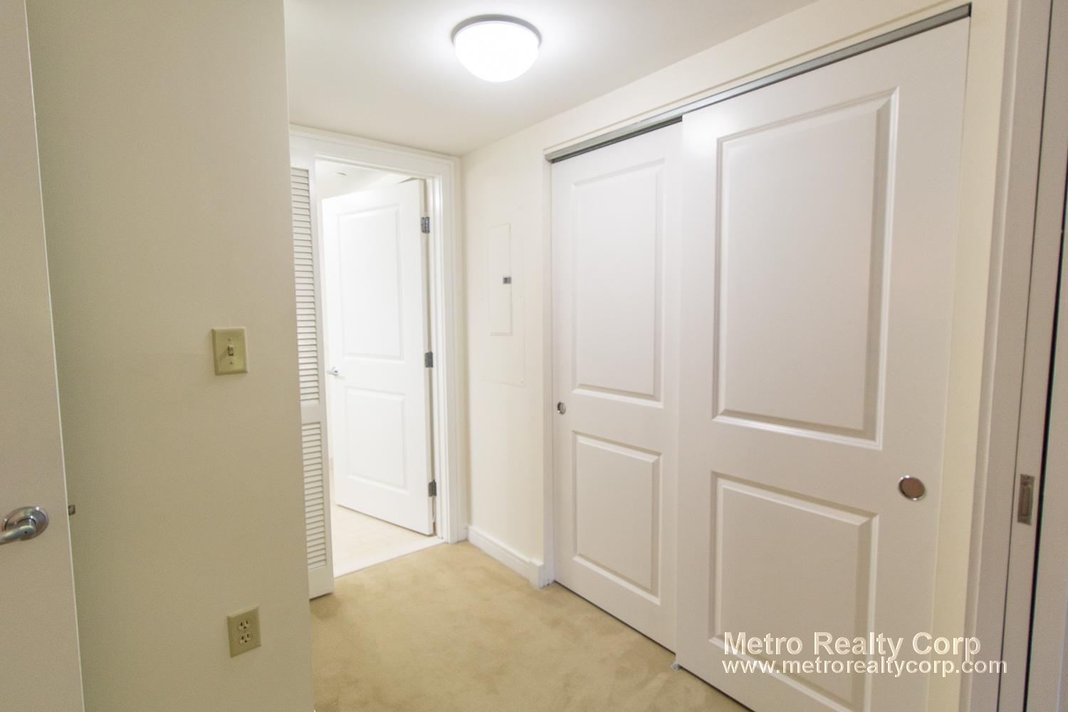 77 Marion St, Coolidge Corner