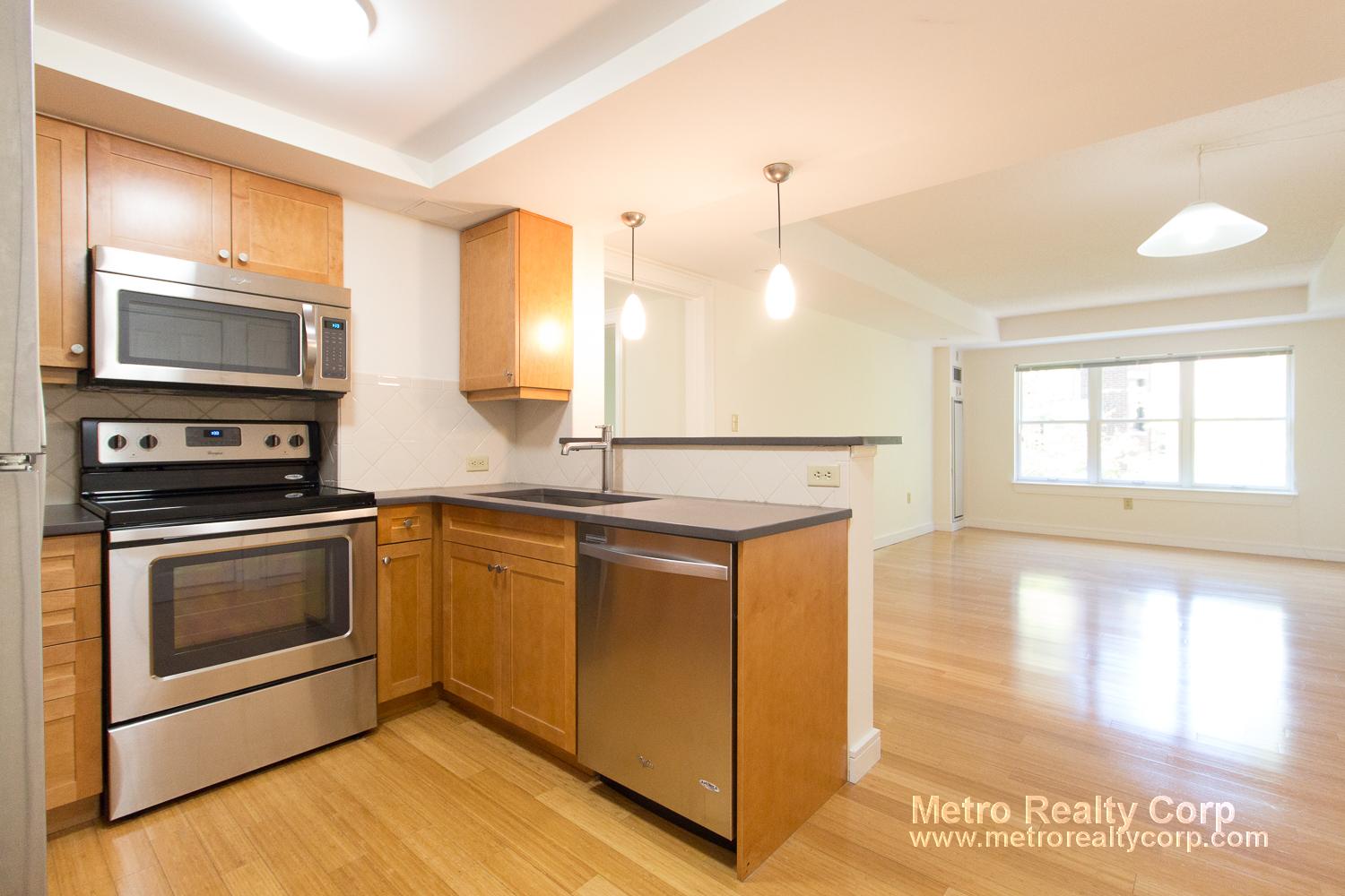 77 Marion St, Coolidge Corner