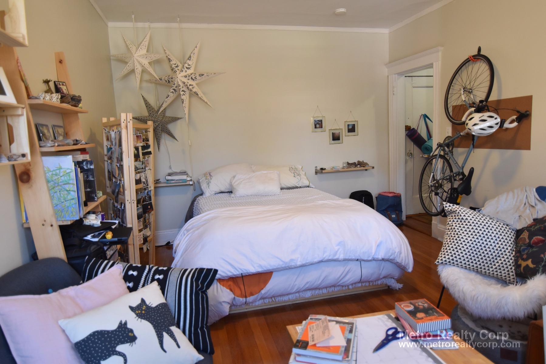 1940 Commonwealth Ave, Brighton