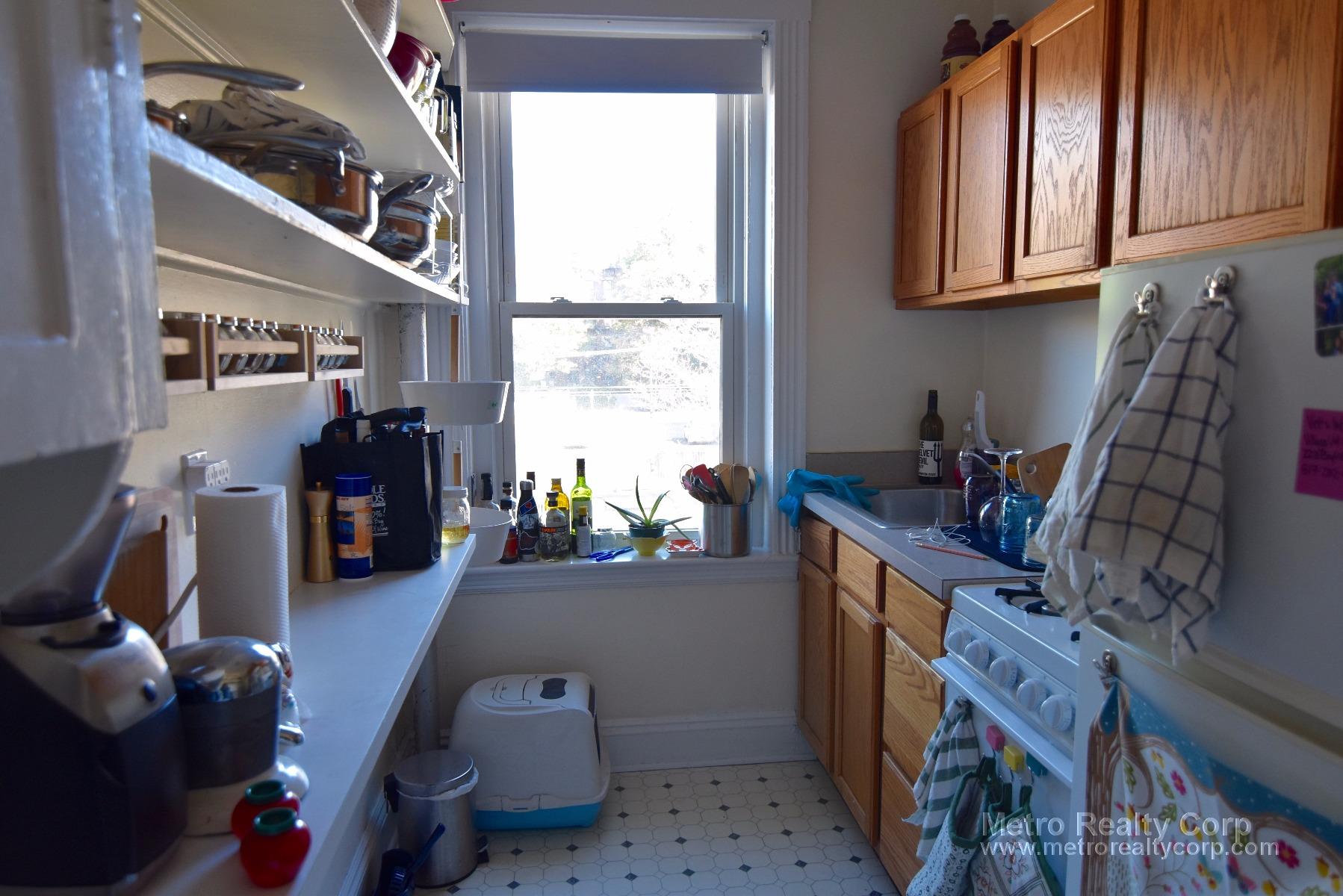 1940 Commonwealth Ave, Brighton