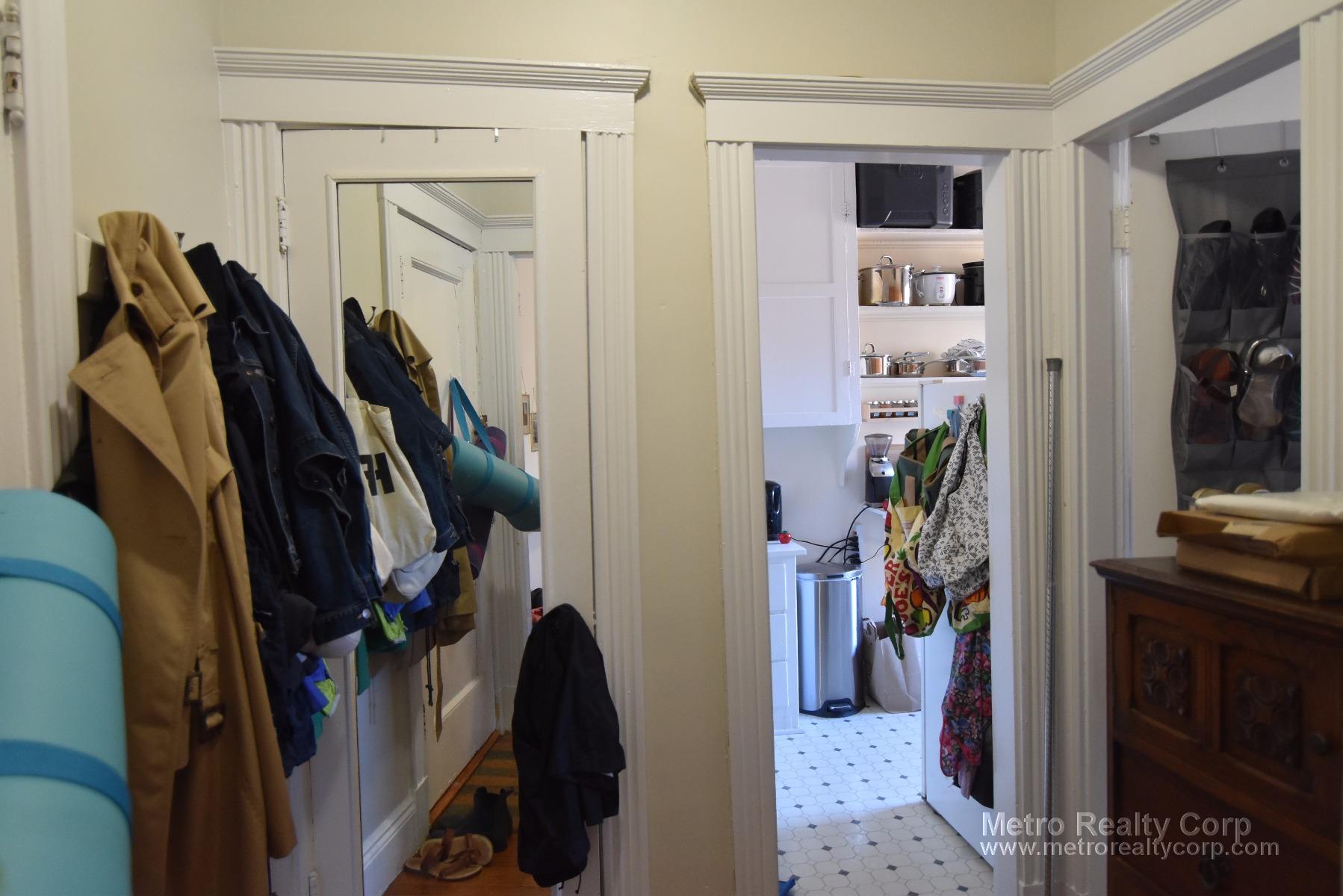 1940 Commonwealth Ave, Brighton