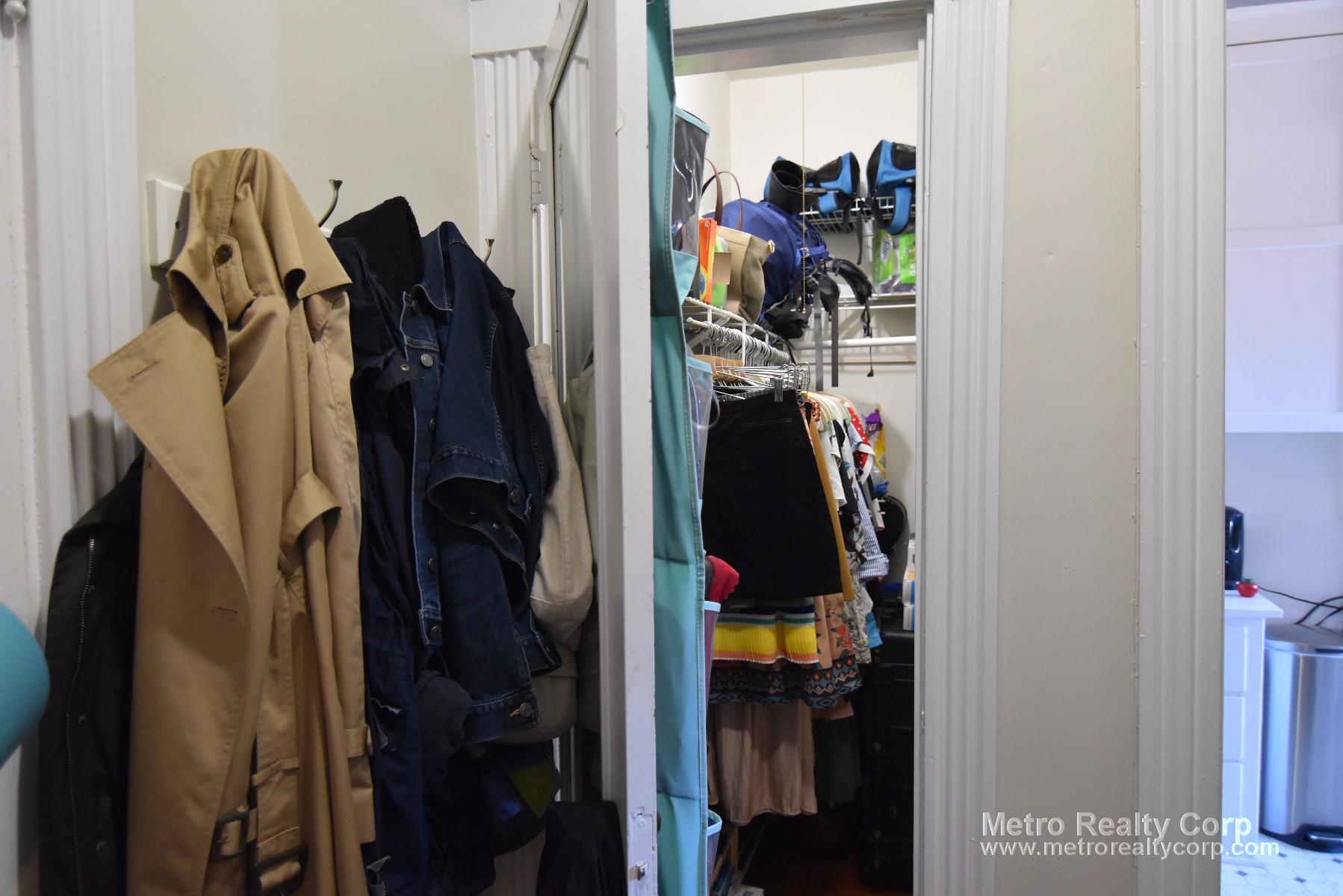 1940 Commonwealth Ave, Brighton