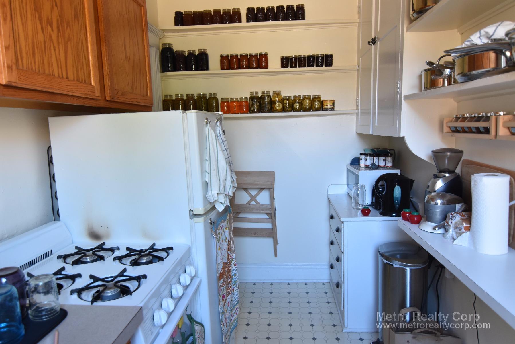 1940 Commonwealth Ave, Brighton