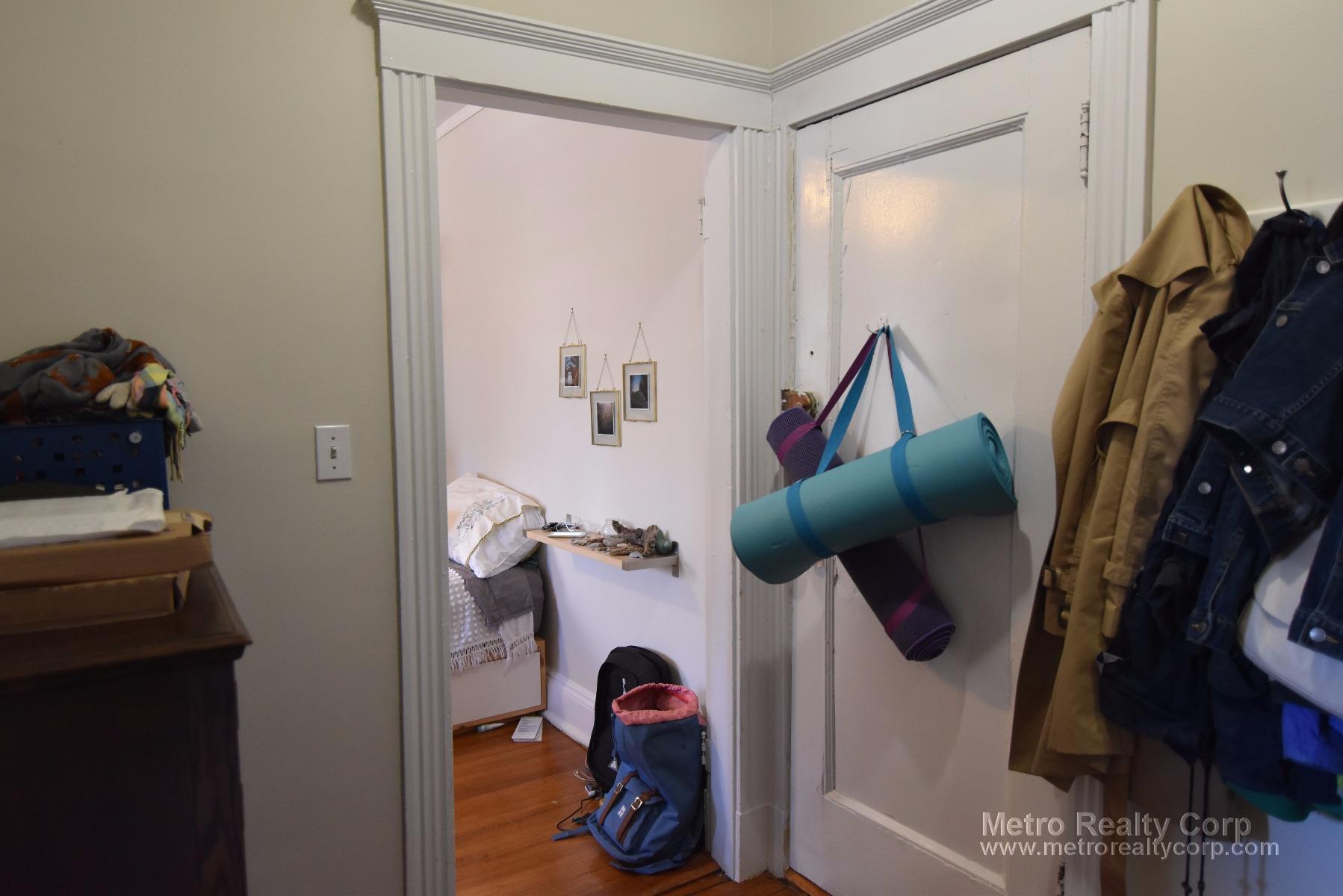 1940 Commonwealth Ave, Brighton