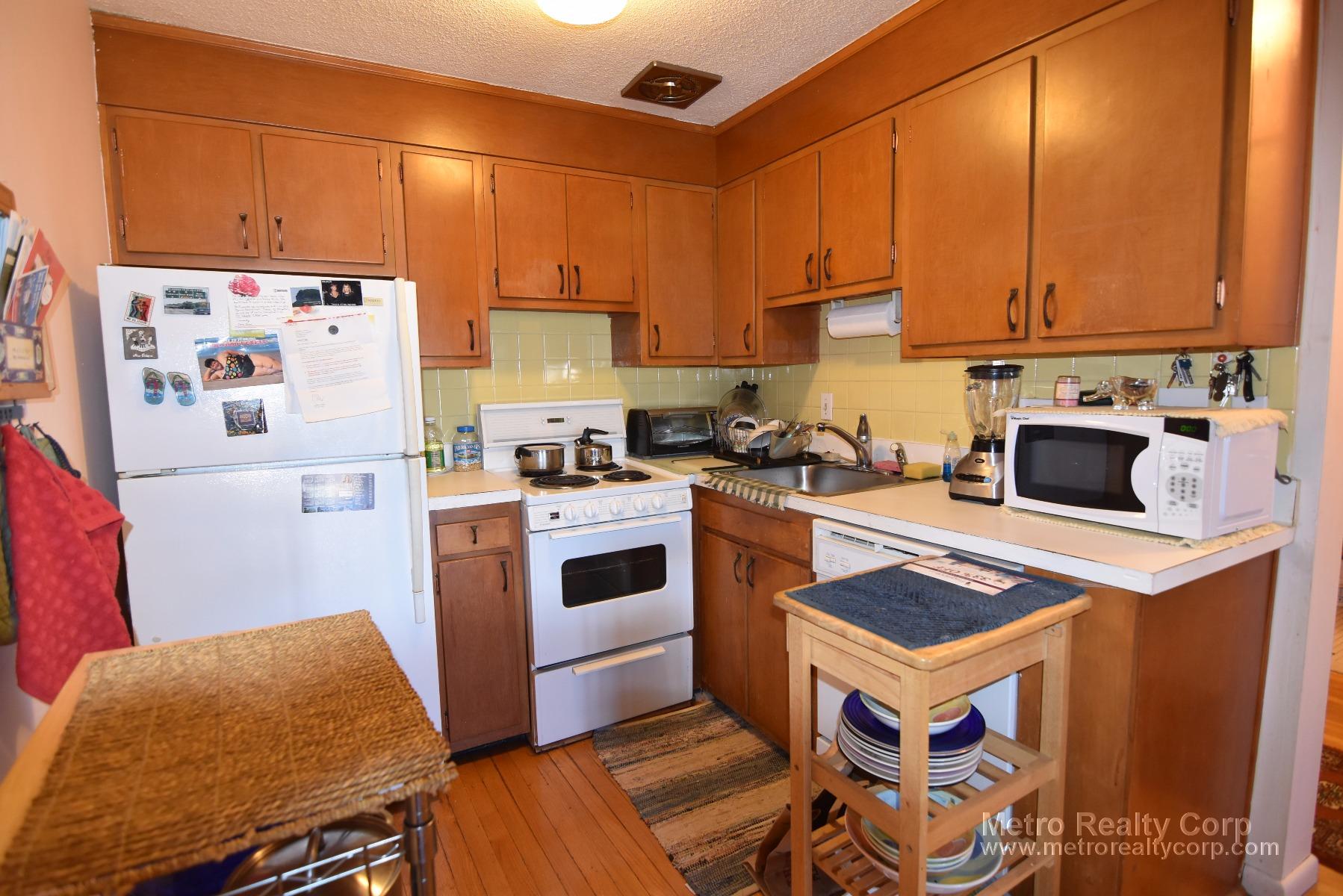 1 bed, 1 bath apartment for rent at 50 Green St Unit 404, Brookline — photo 5 of 14