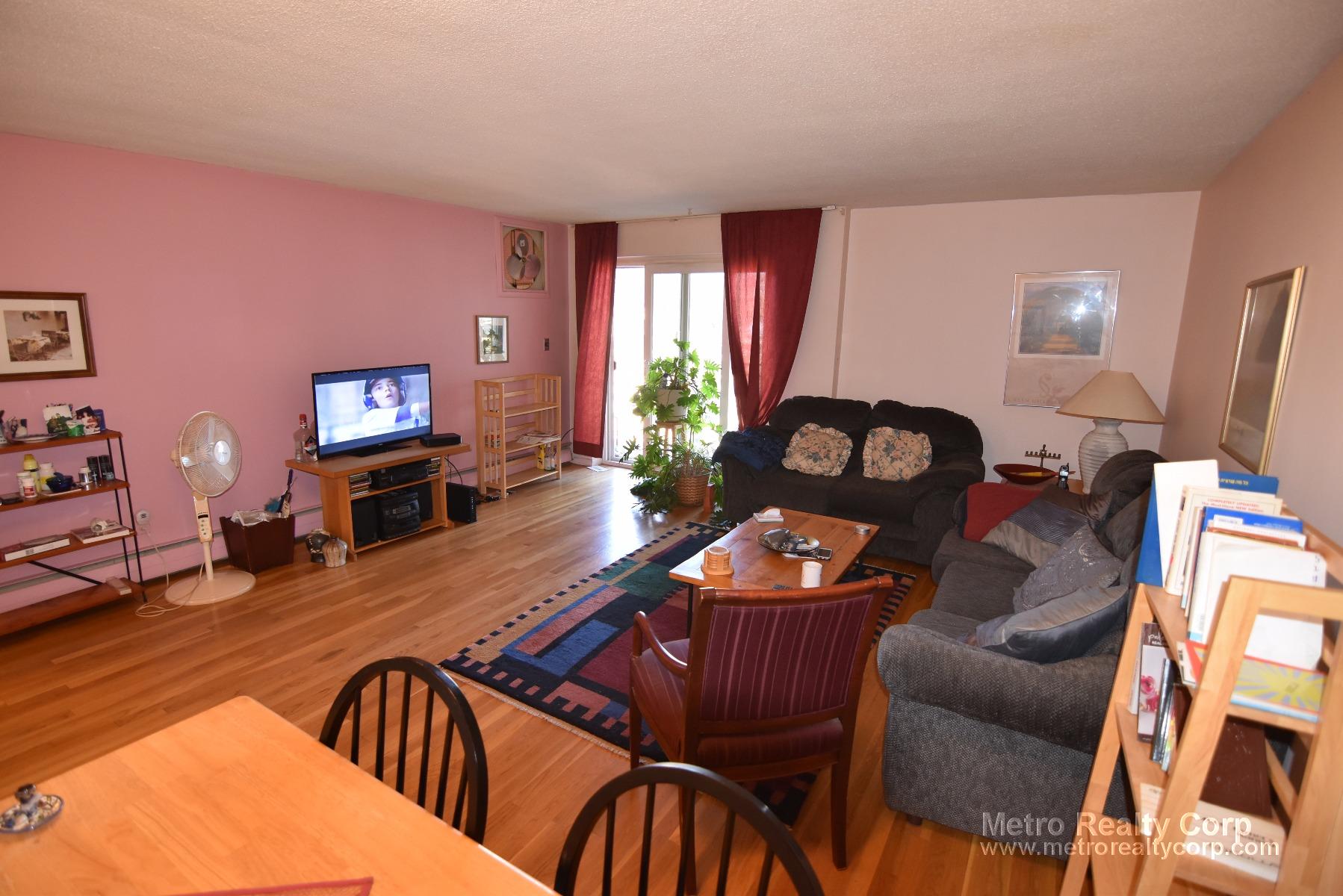 1 bed, 1 bath apartment for rent at 50 Green St Unit 404, Brookline — photo 3 of 14