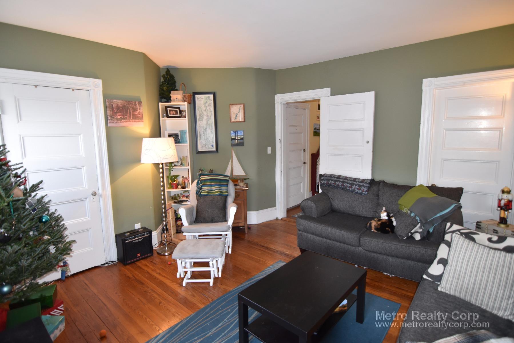 295 Summit Ave, Brighton