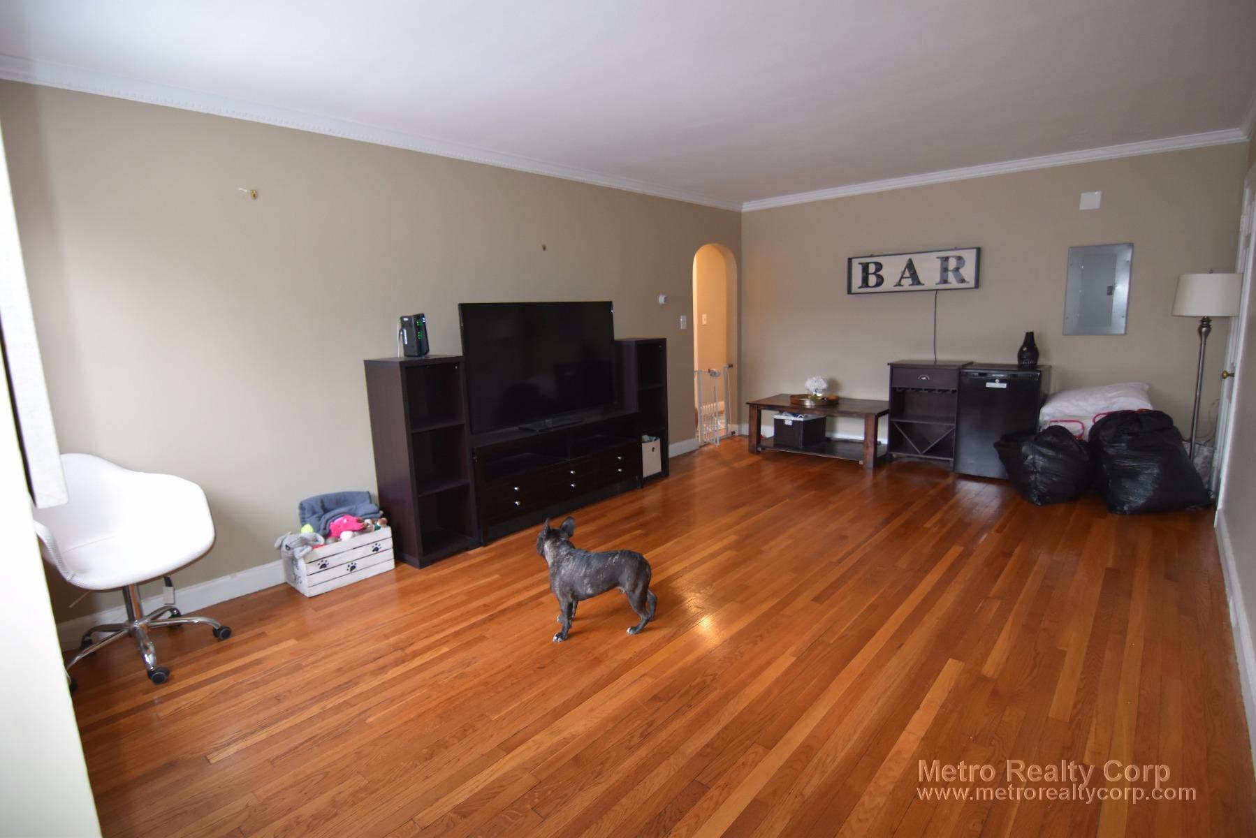 2 bed, 1 bath apartment for rent at 26 Richardson St Unit 2, Newton Corner — photo 4 of 13