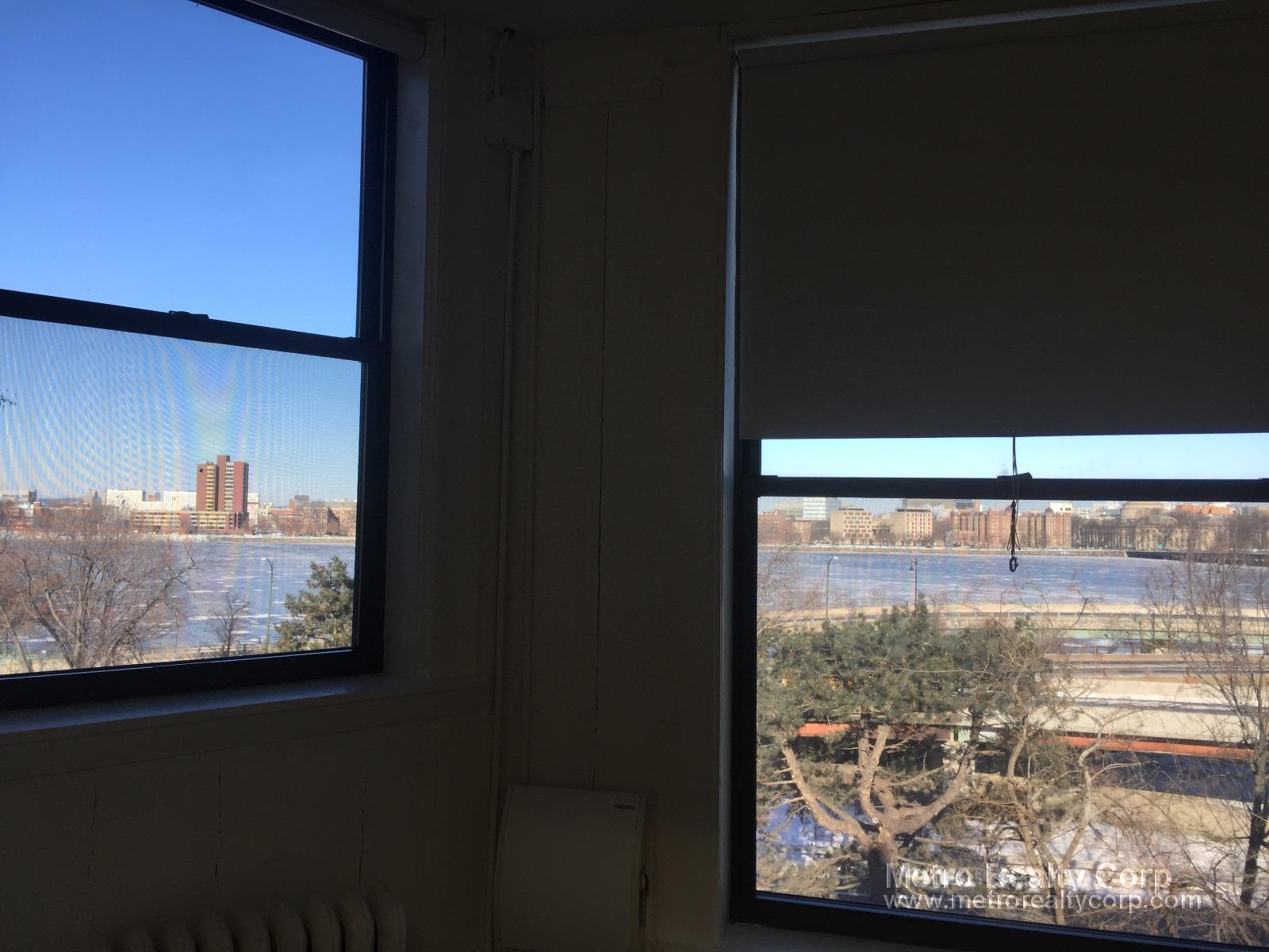 15 Bay State Rd, Fenway