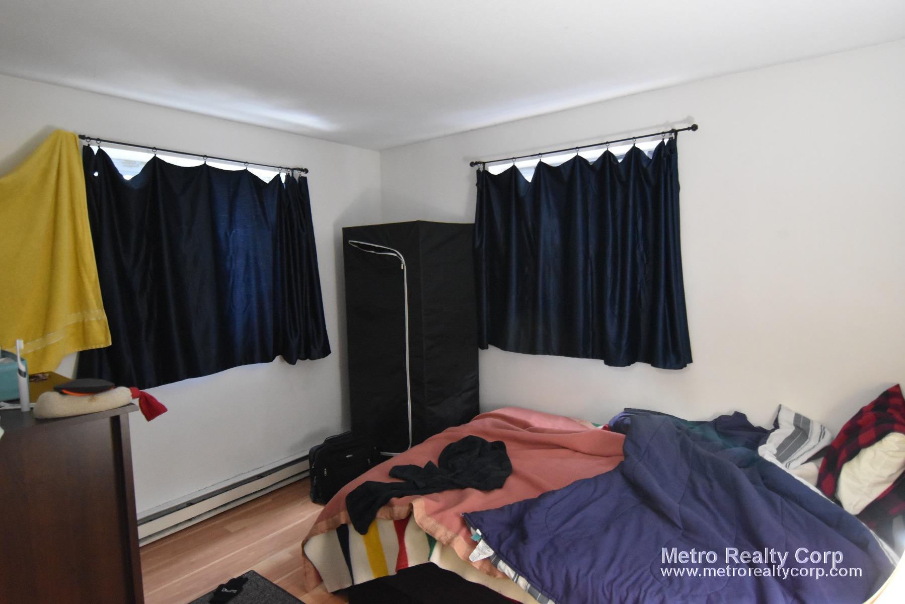 2 bed, 1 bath apartment for rent at 256 Parker Hill Ave Unit 4, Mission Hill — photo 3 of 7