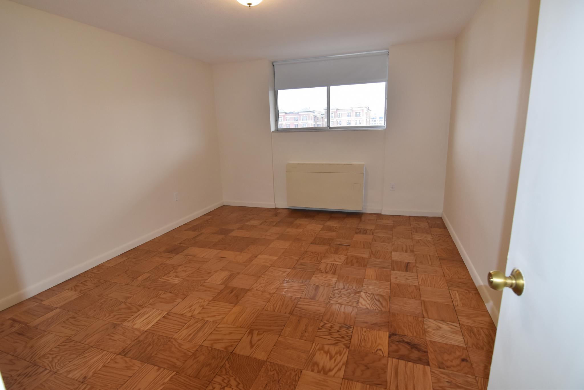 101 Monmouth St, Brookline
